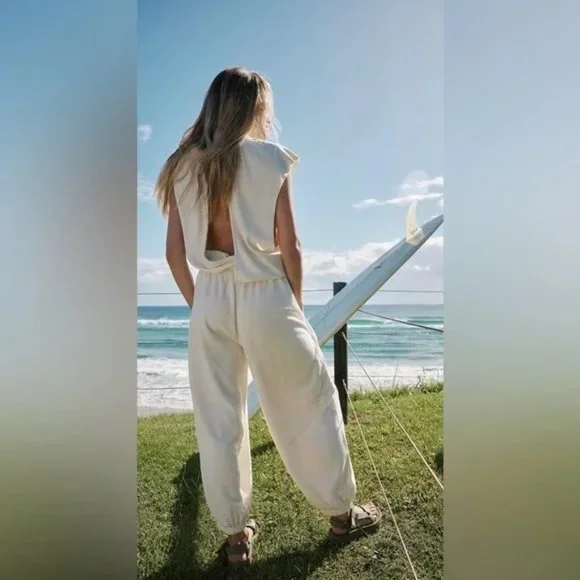 Free People Movement Throw And Go Onesie NWT - Picture 2 of 11